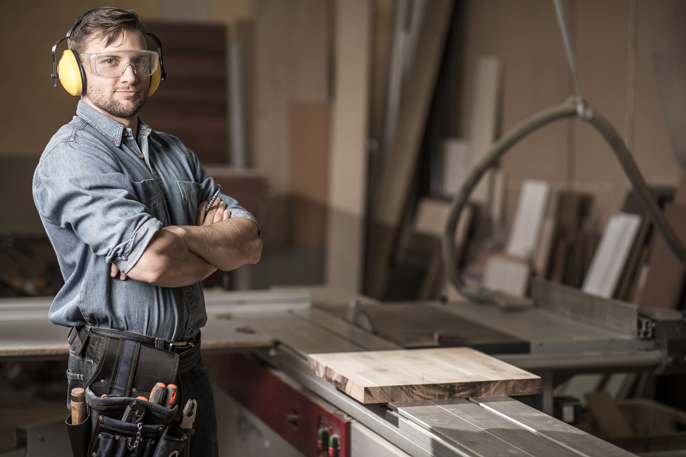 Occhiali da lavoro per artigiani e falegnami